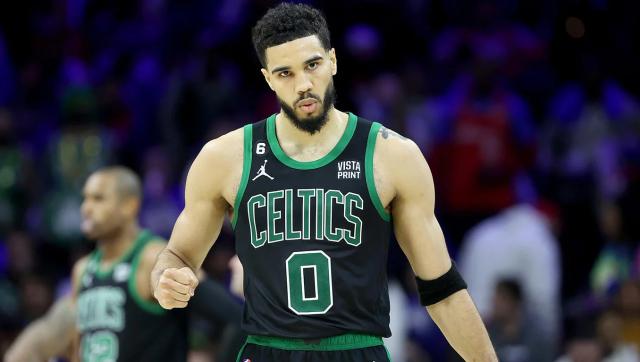 再胜76人重夺主场优势 专注度拉满的绿衫军真可怕