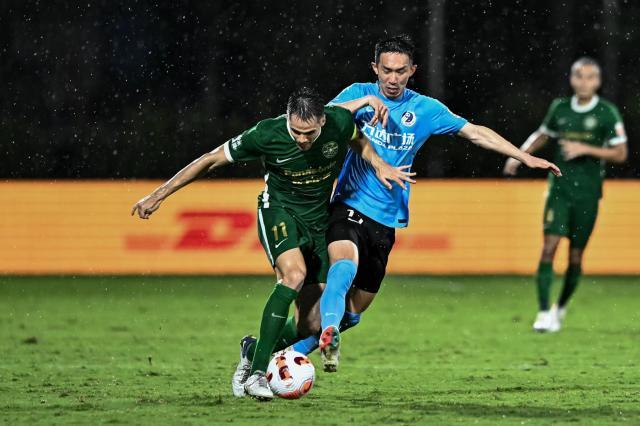 亚博体育官网-用首胜庆生！浙江队长：能赢更多场 中超格局很平均