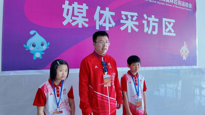 亚博体育官网-首金诞生！临沂这两位姑娘夺得第一届特奥会滚球女子双打冠军|金牌|鞠成宝|魏田雨|李芮萱|临沂代表队_新浪新闻